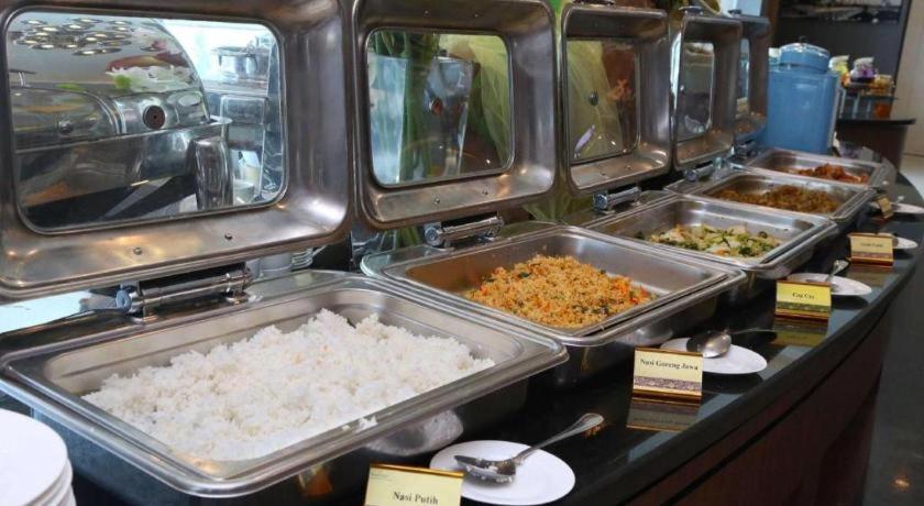 Golden Tulip Galaxy Hotel Banjarmasin Banjarmasin  Zewnętrze zdjęcie
